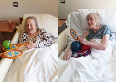 Hengist Field Care Home residents playing bat and ball
