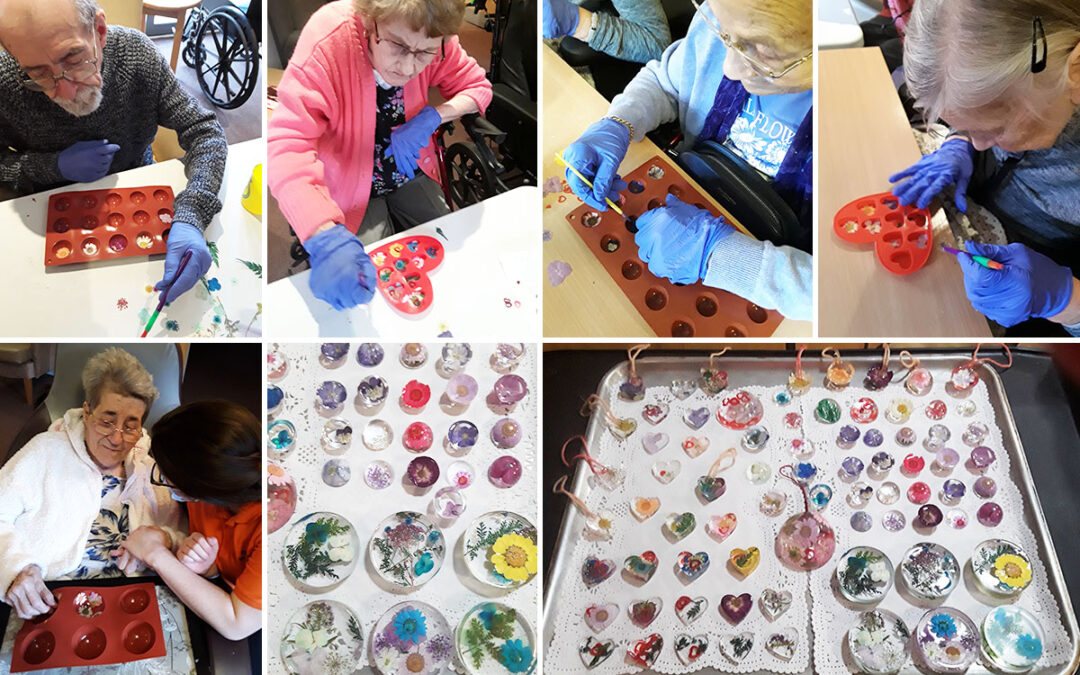 Resin arts and crafts at Hengist Field Care Home