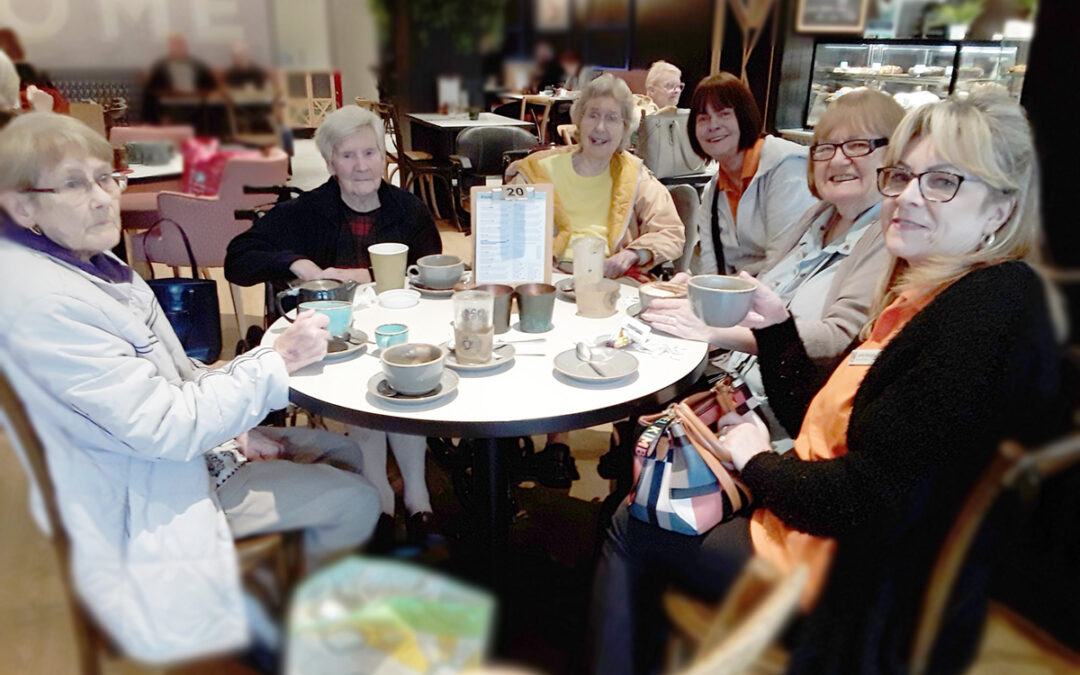 Hengist Field Care Home ladies enjoy a shopping trip