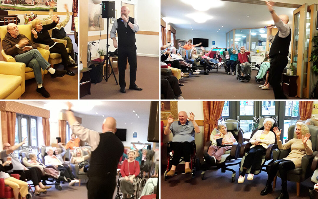 Hengist Field Care Home welcomes singer Andy Mace